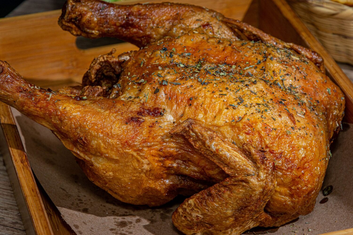 Cuisson poulet fermier au four : guide des temps et températures pour 1,5 à 3 kg