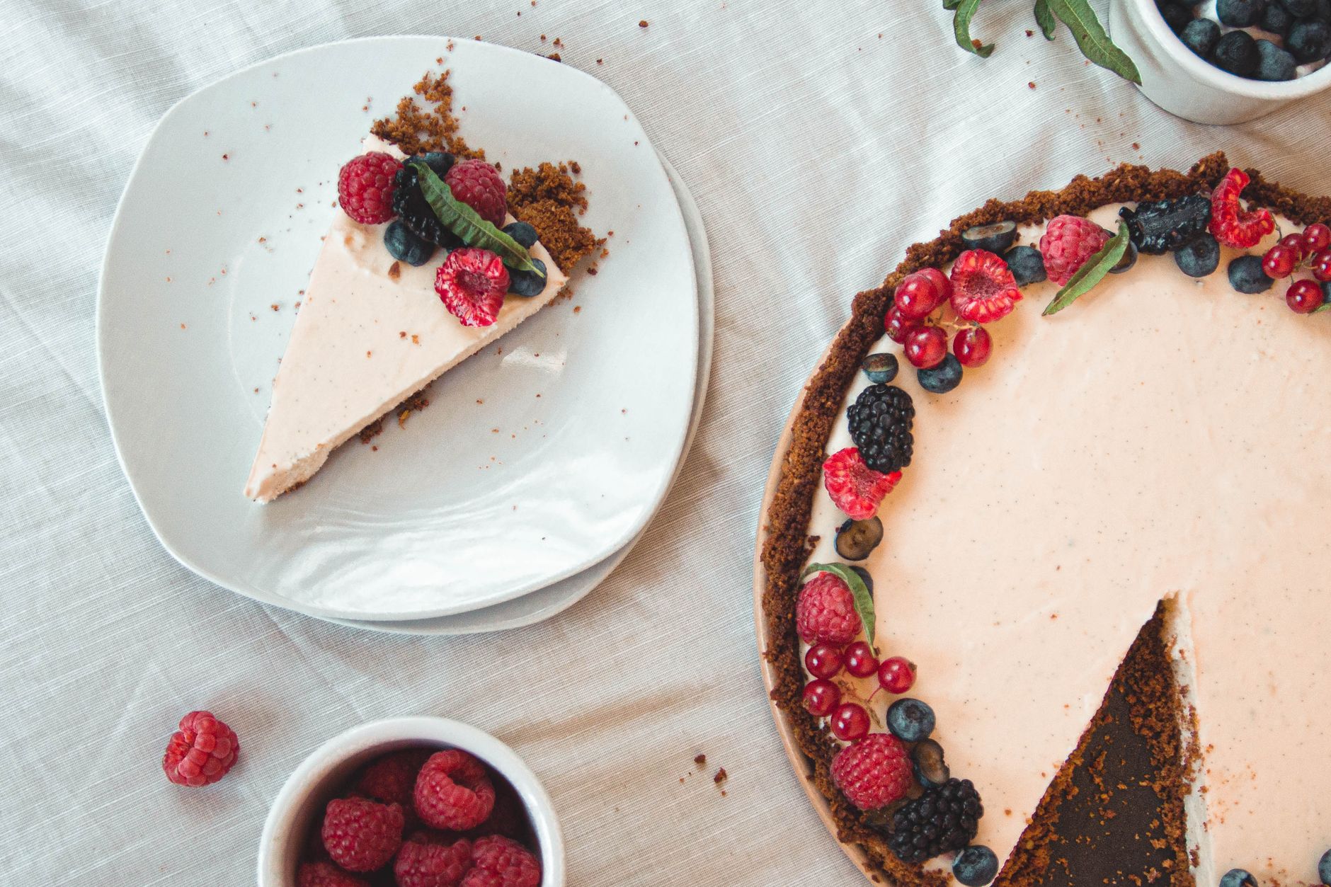 Dessert au Philadelphia sans cuisson : principes de base pour une texture vraiment crémeuse — cheesecake sans cuisson avec fruits