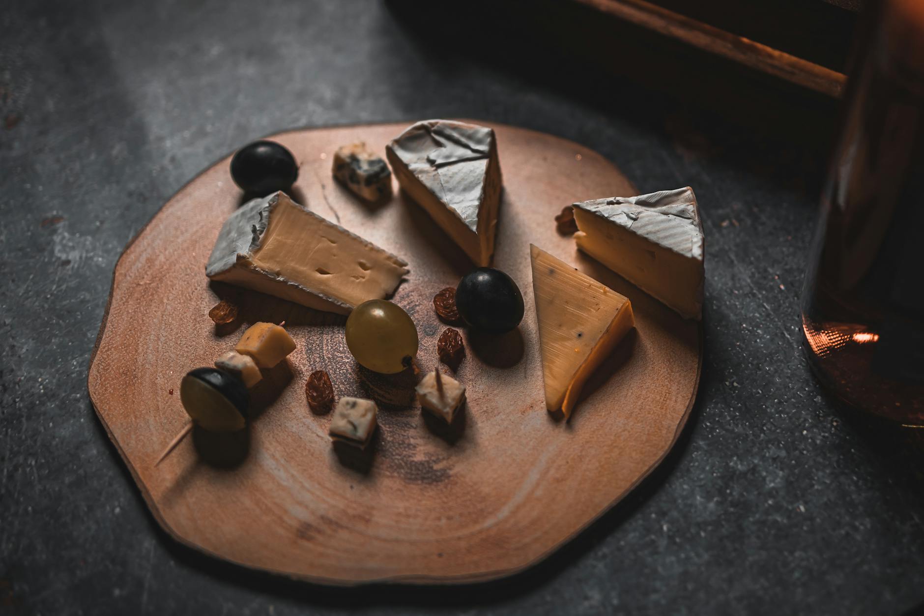 Fromages les moins gras et régime alimentaire minceur : comprendre ce qu’il y a derrière l’étiquette — variété de fromages faibles en gras