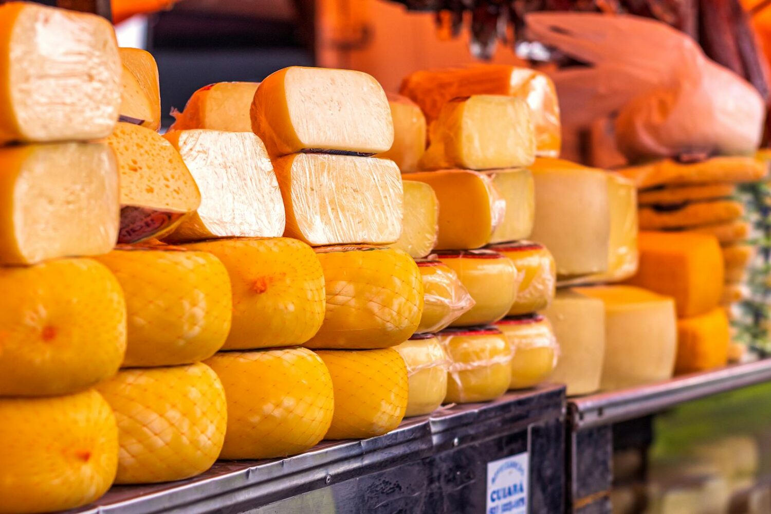 Liste des fromages autorisés pendant la grossesse : guide pratique